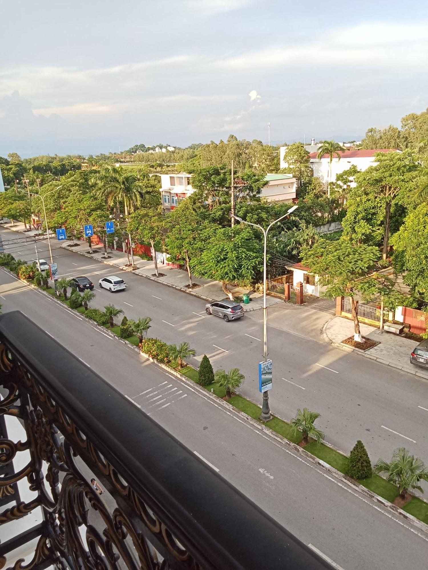 Quang Minh Hotel Ðố Sơn Exterior foto